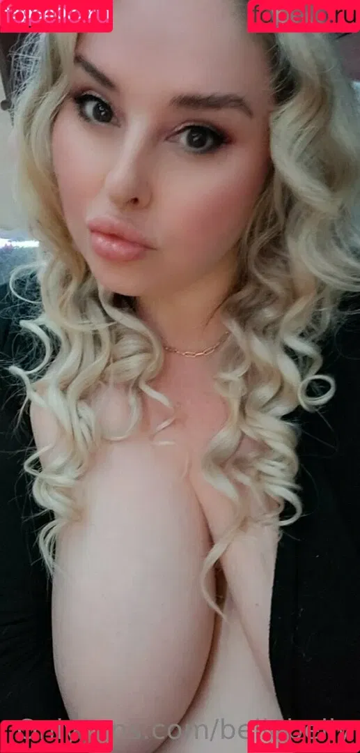 bellabelly Onlyfans Photo Gallery 