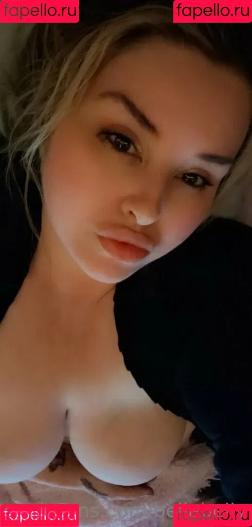 bellabelly Onlyfans Photo Gallery 