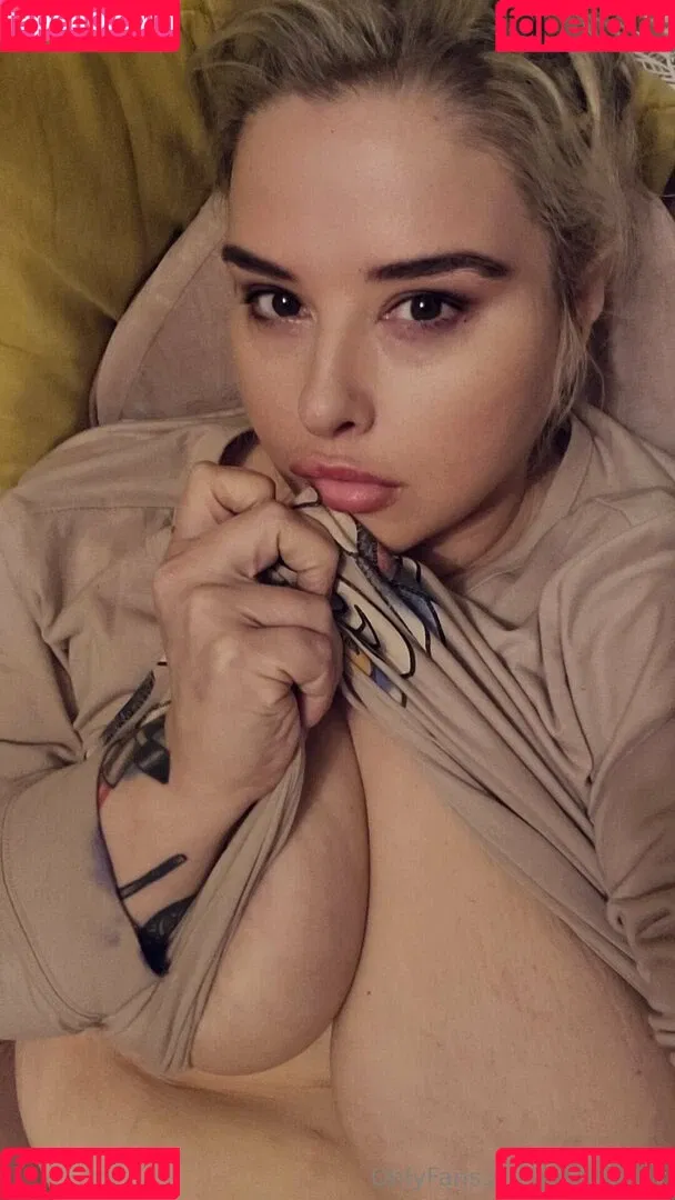 bellabelly Onlyfans Photo Gallery 