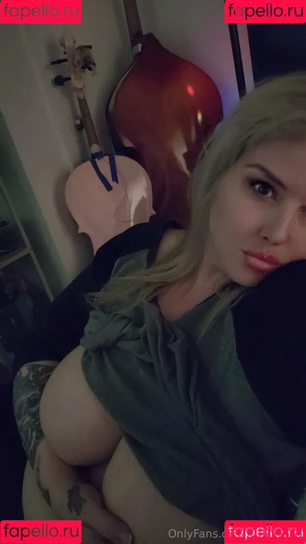 bellabelly Onlyfans Photo Gallery 