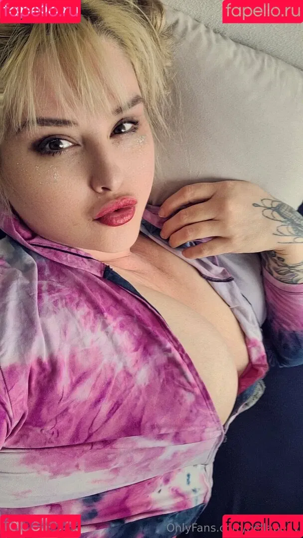 bellabelly Onlyfans Photo Gallery 