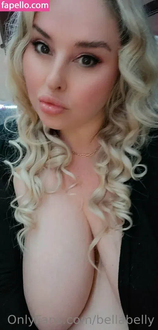bellabelly Onlyfans Photo Gallery 