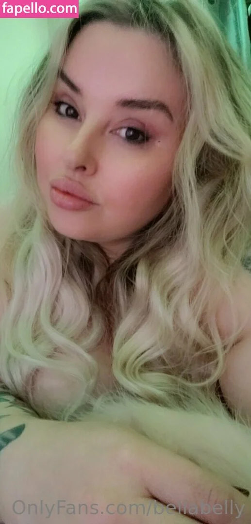bellabelly Onlyfans Photo Gallery 