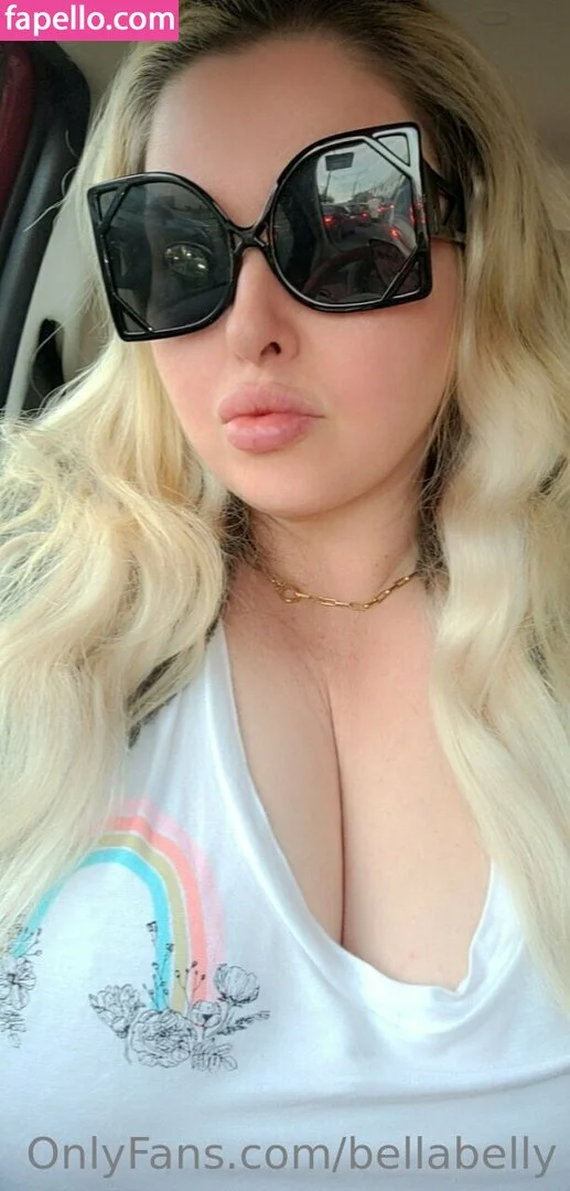 bellabelly Onlyfans Photo Gallery 