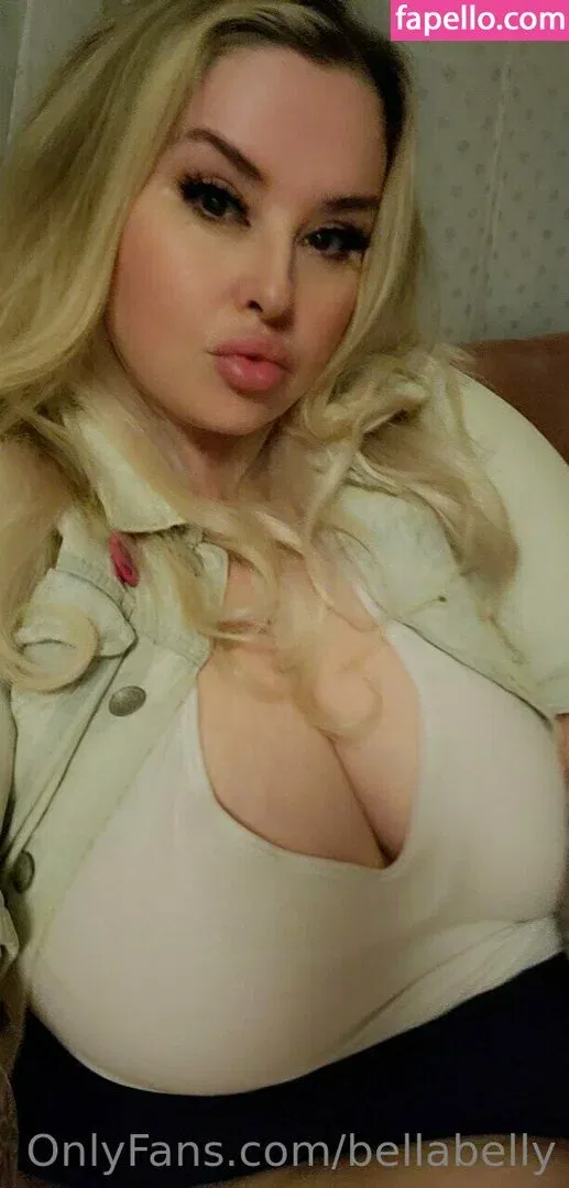 bellabelly Onlyfans Photo Gallery 