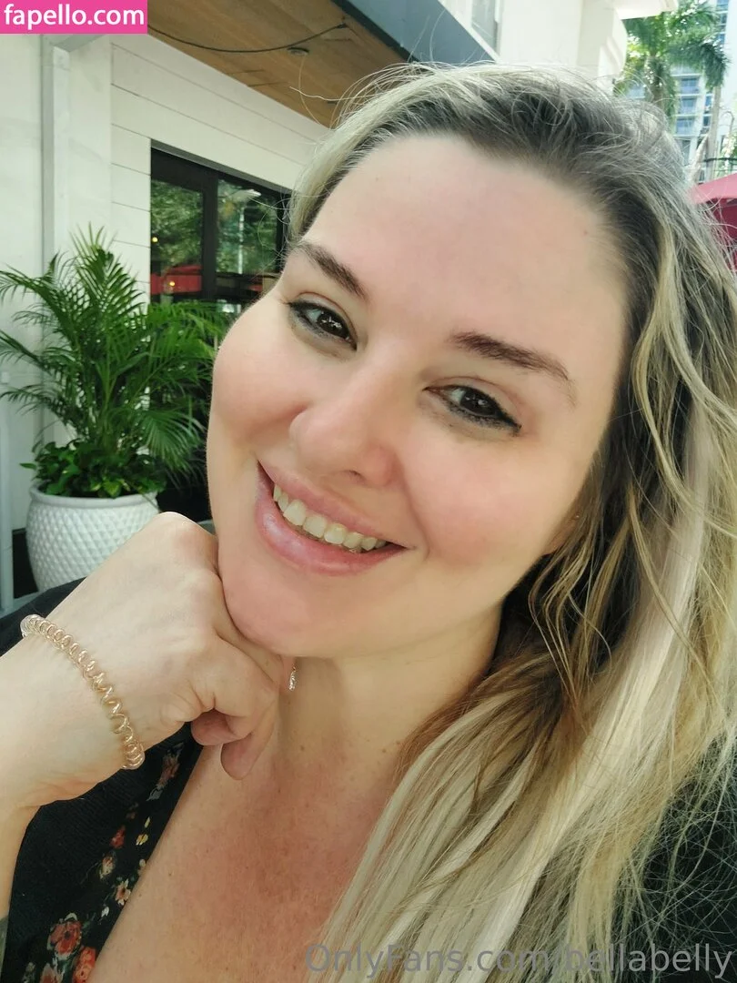 bellabelly Onlyfans Photo Gallery 