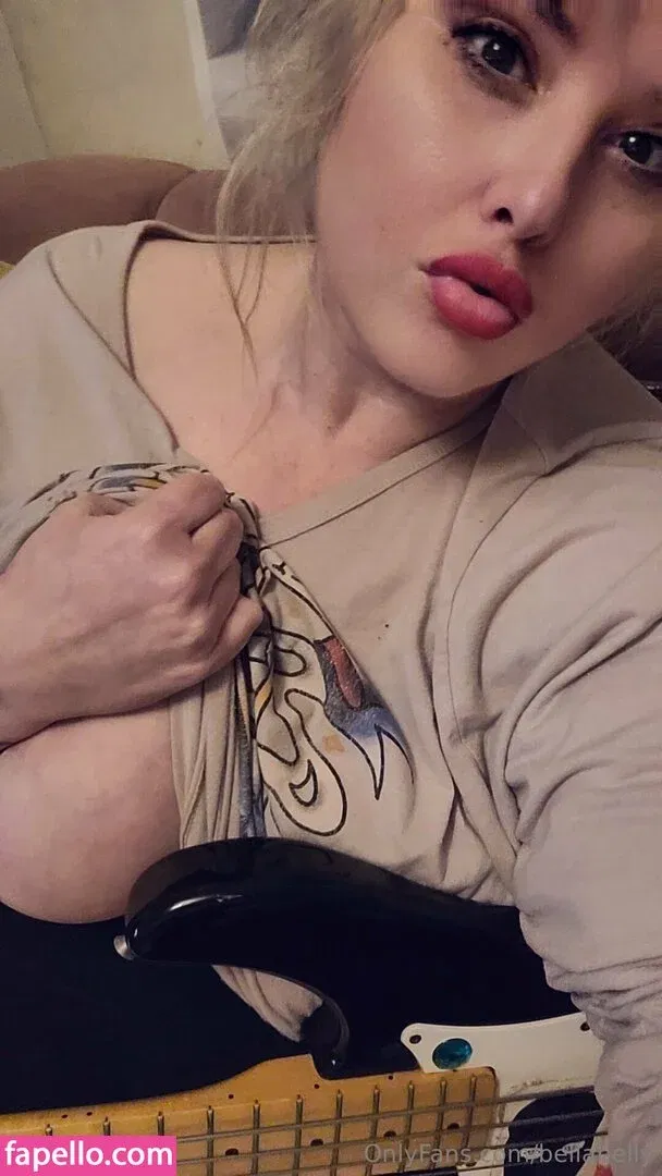 bellabelly Onlyfans Photo Gallery 