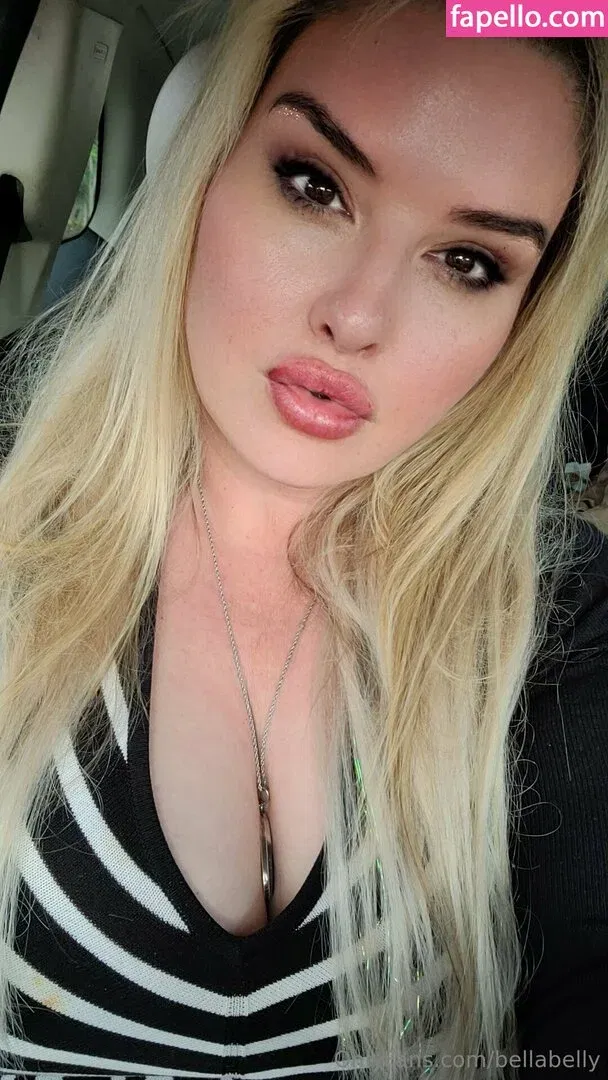 bellabelly Onlyfans Photo Gallery 