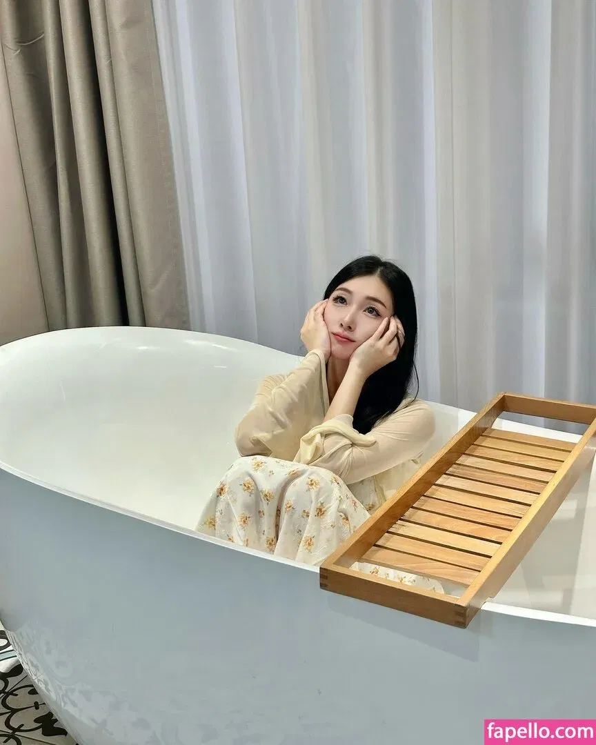 0_shufen / Shufen Onlyfans Photo Gallery 