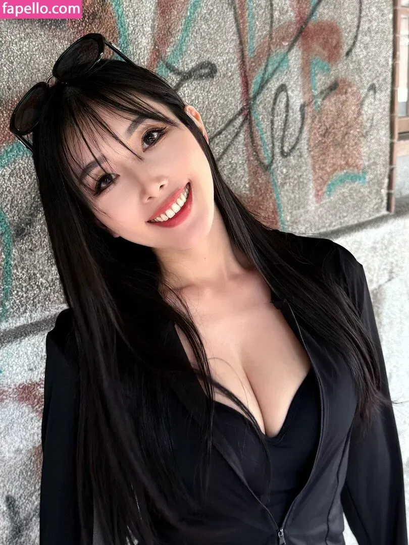 0_shufen / Shufen Onlyfans Photo Gallery 