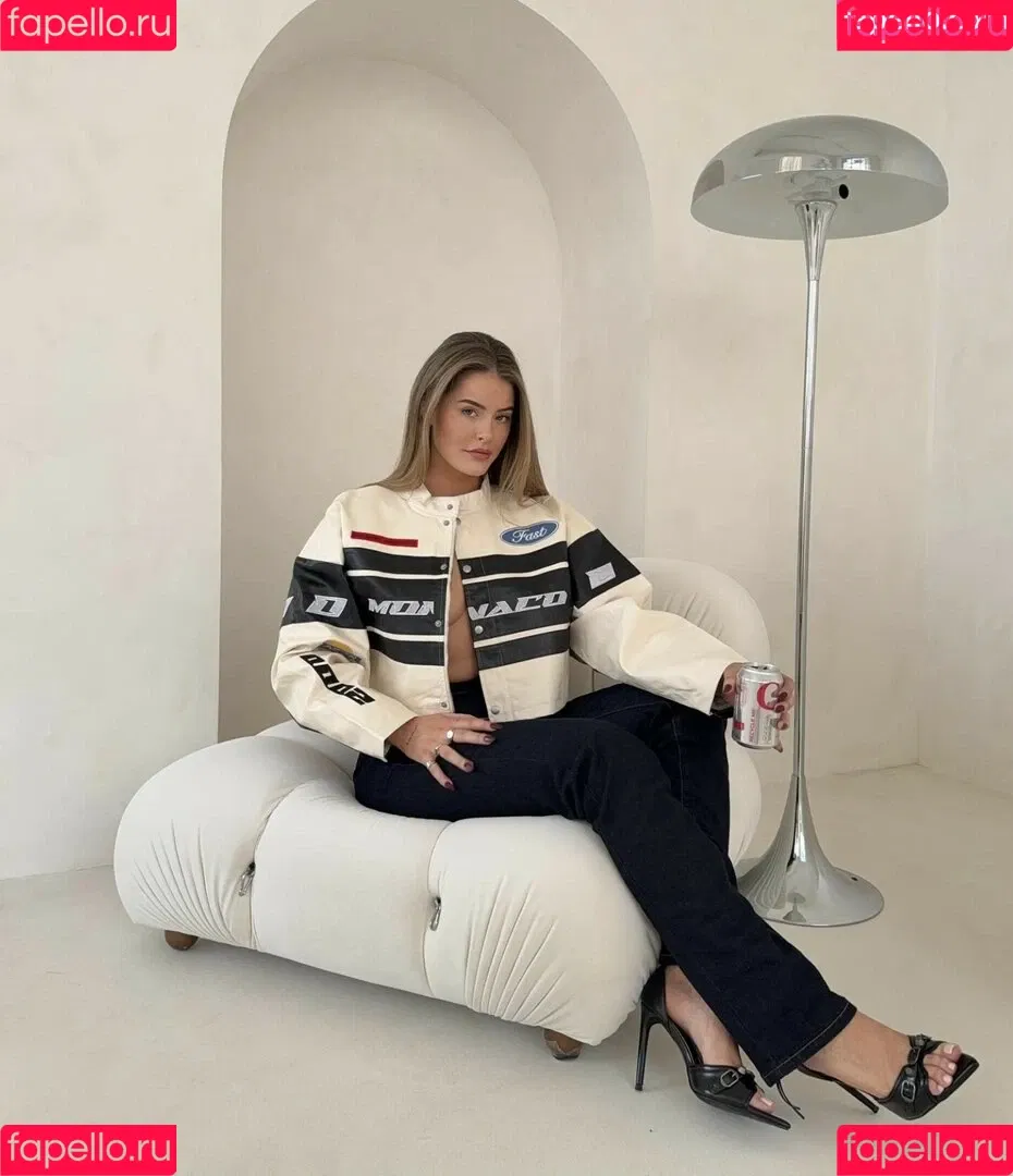 Sophie Stonehouse / sophiestonehouse Onlyfans Photo Gallery 