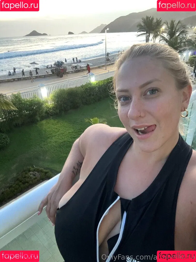 affableanna / affableanne Onlyfans Photo Gallery 