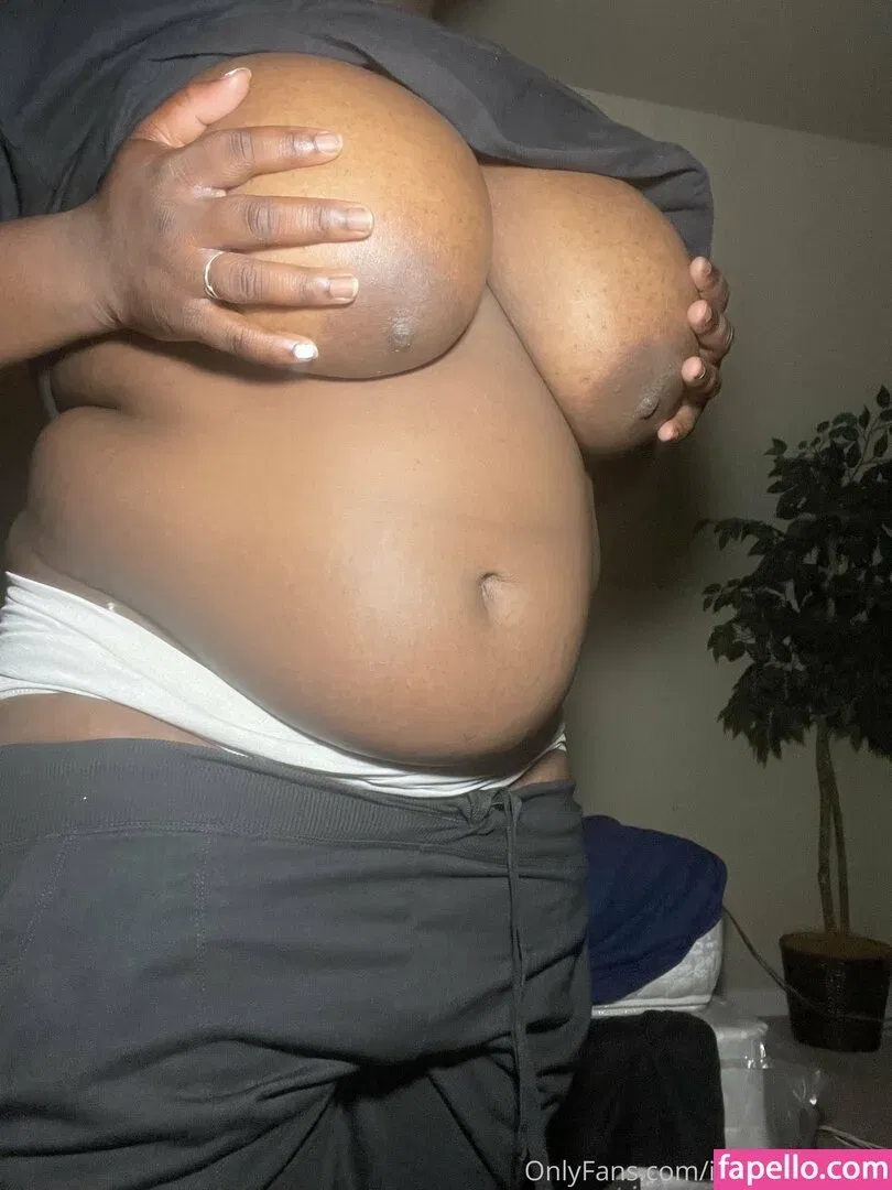 izzy.back.again / izzygoodkind Onlyfans Photo Gallery 