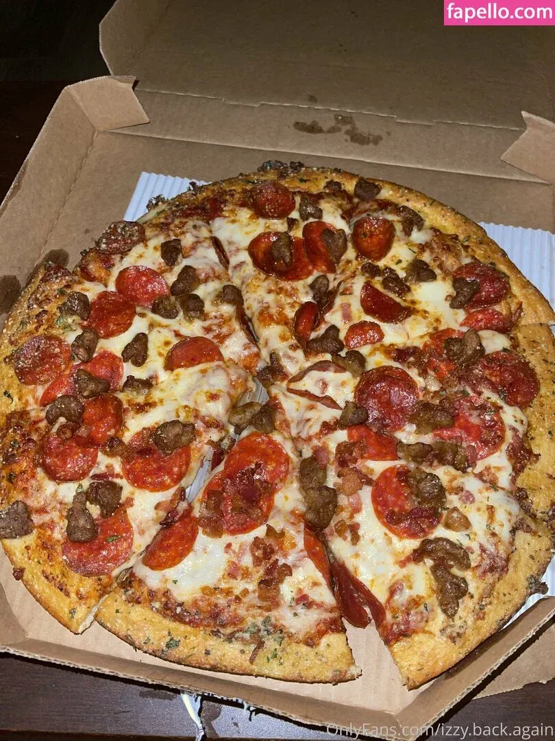 izzy.back.again / izzygoodkind Onlyfans Photo Gallery 