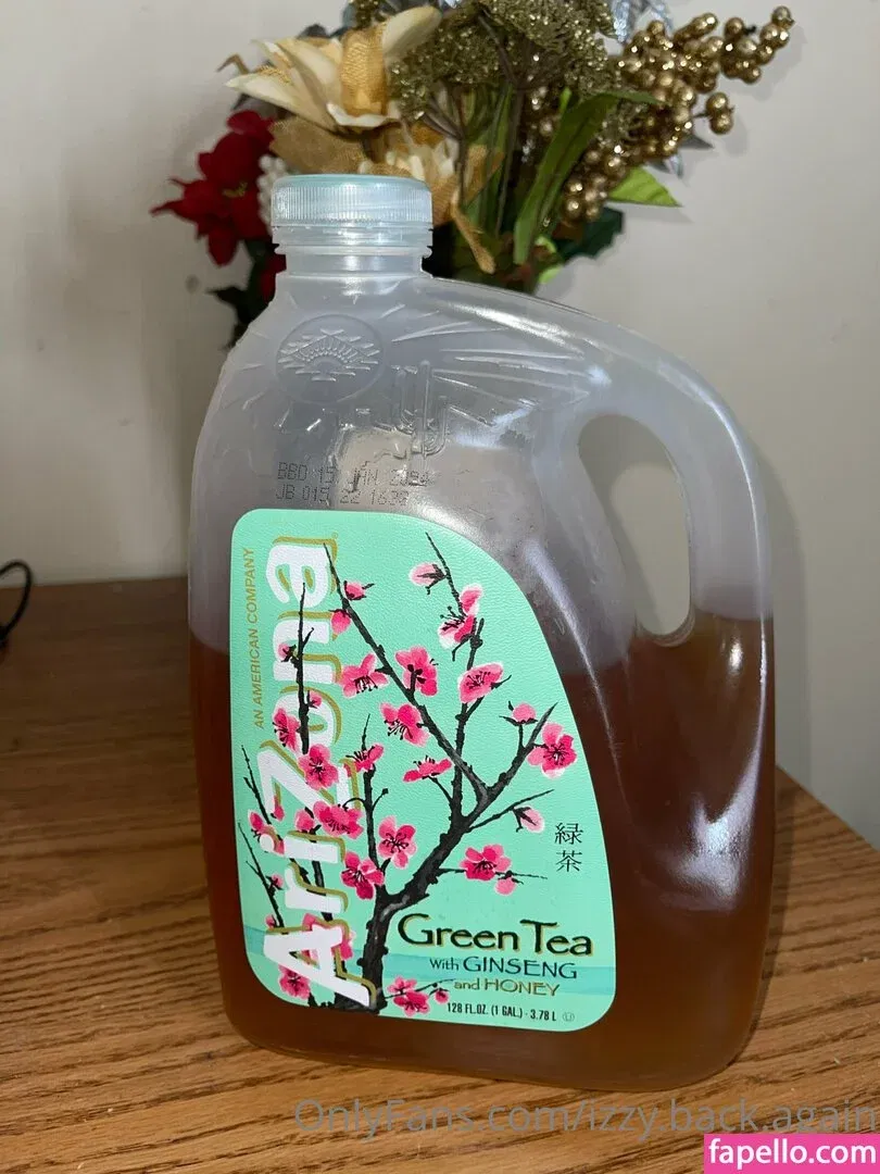 izzy.back.again / izzygoodkind Onlyfans Photo Gallery 