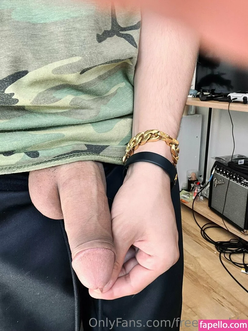 freeangel / freeangelriv Onlyfans Photo Gallery 