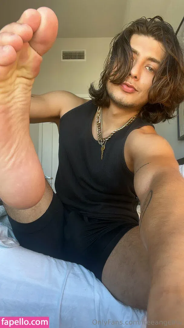 freeangel / freeangelriv Onlyfans Photo Gallery 