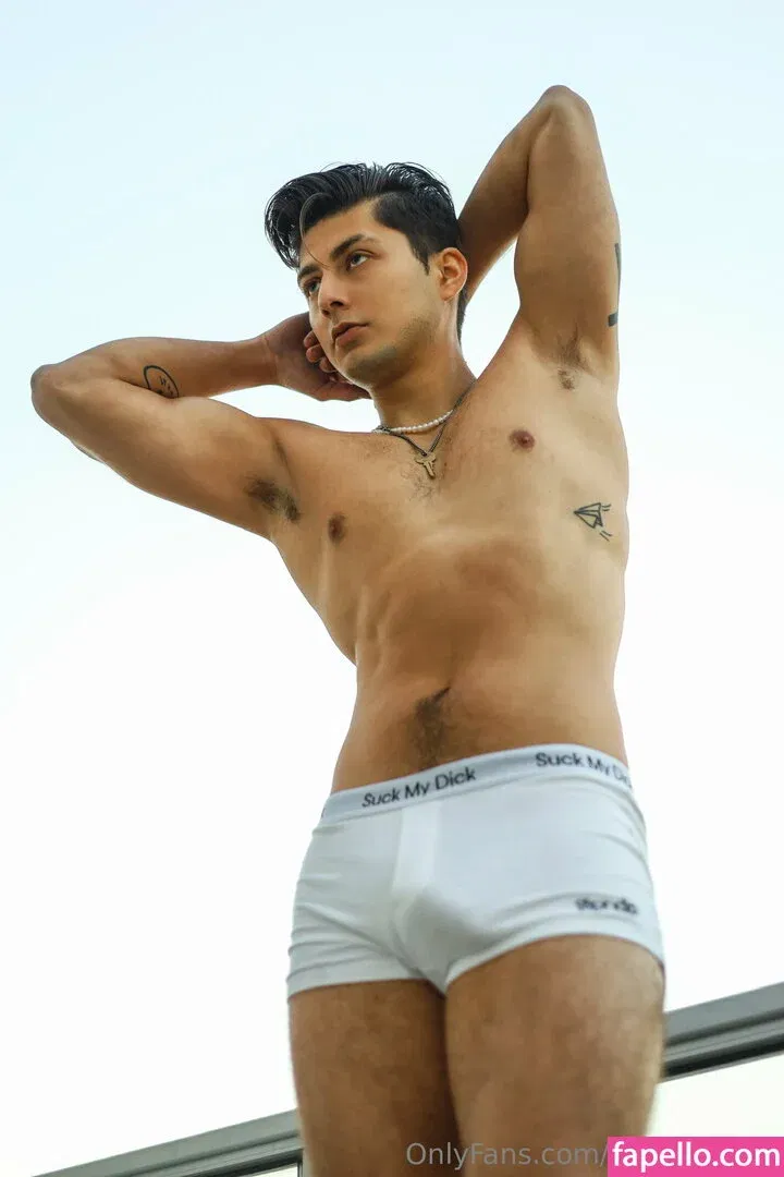 freeangel / freeangelriv Onlyfans Photo Gallery 