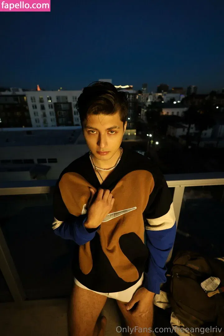 freeangel / freeangelriv Onlyfans Photo Gallery 