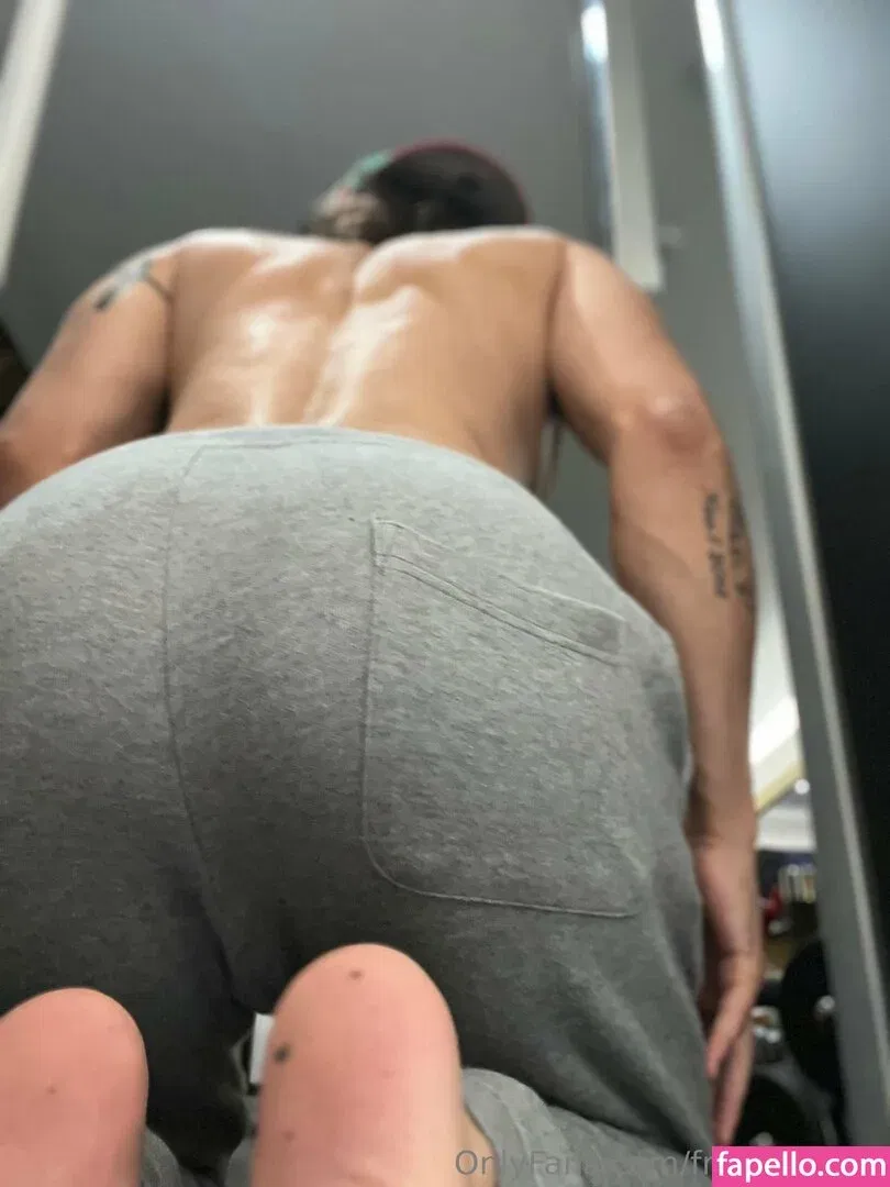 freeangel / freeangelriv Onlyfans Photo Gallery 