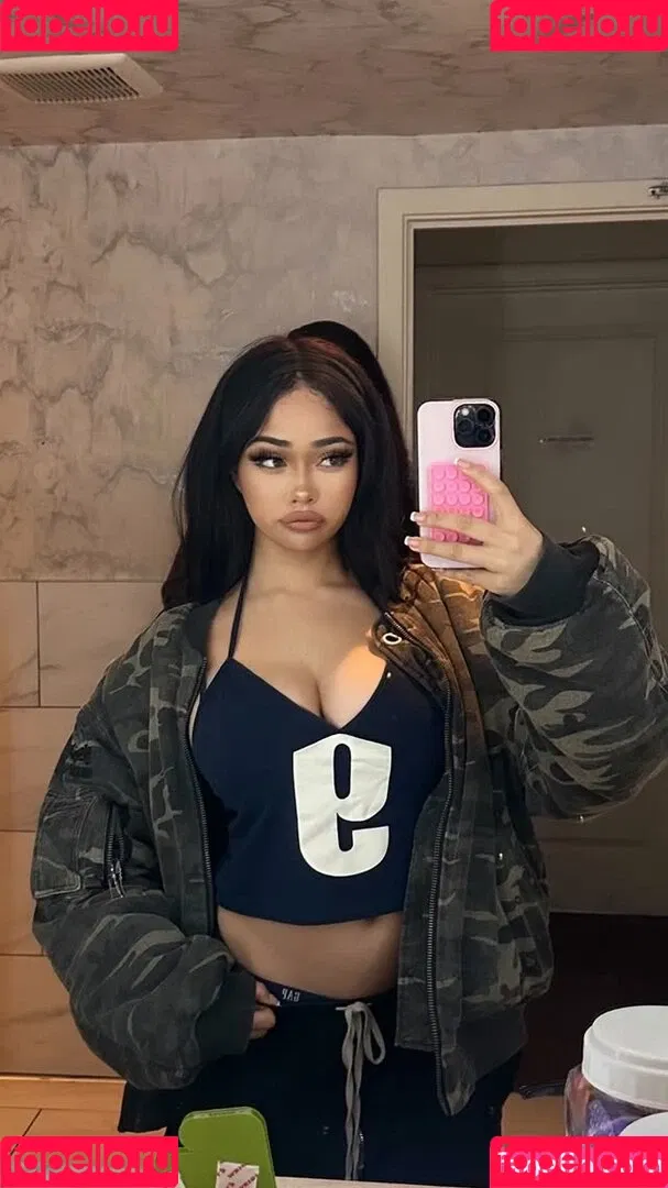 Calie.xo / caliepaid / calliexo06 Onlyfans Photo Gallery 
