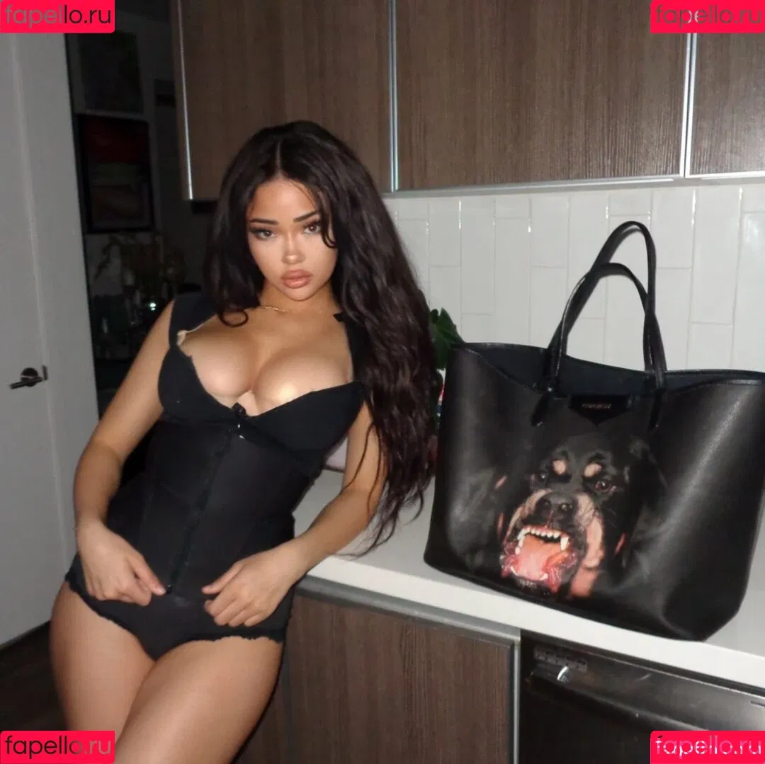 Calie.xo / caliepaid / calliexo06 Onlyfans Photo Gallery 