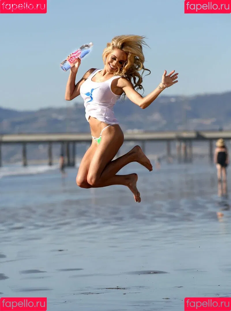 Dani Mathers / DaniMathers / missdanimathers Onlyfans Photo Gallery 