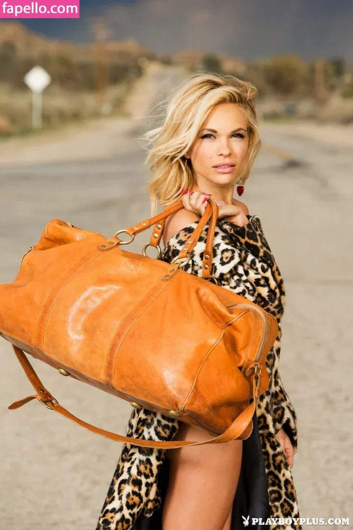 Dani Mathers / DaniMathers / missdanimathers Onlyfans Photo Gallery 