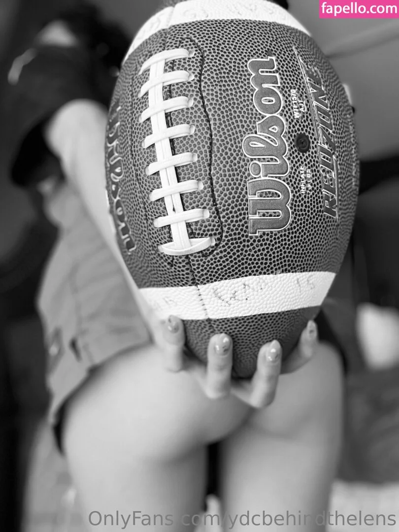 whatisthemaximumcapacityonthis / ydcbehindthelens Onlyfans Photo Gallery 