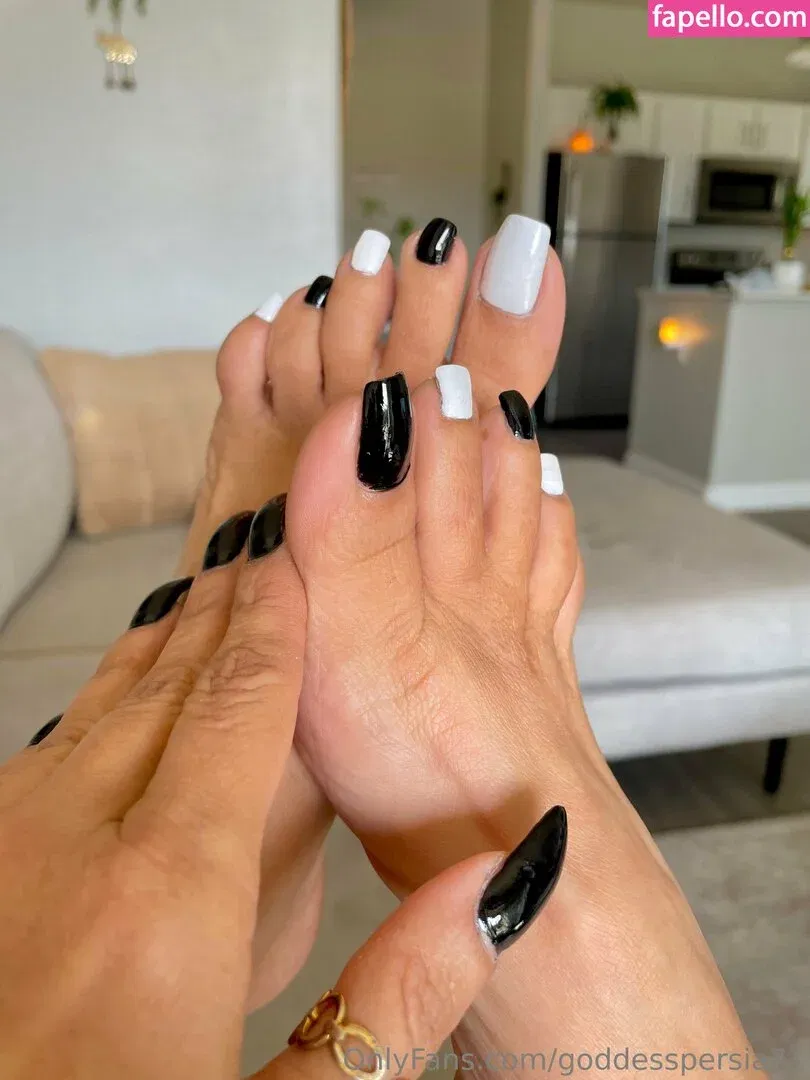 _godddesss / goddesspersia71 Onlyfans Photo Gallery 