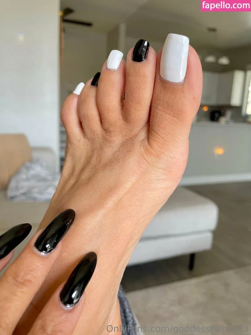 _godddesss / goddesspersia71 Onlyfans Photo Gallery 