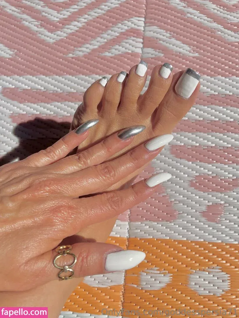 _godddesss / goddesspersia71 Onlyfans Photo Gallery 