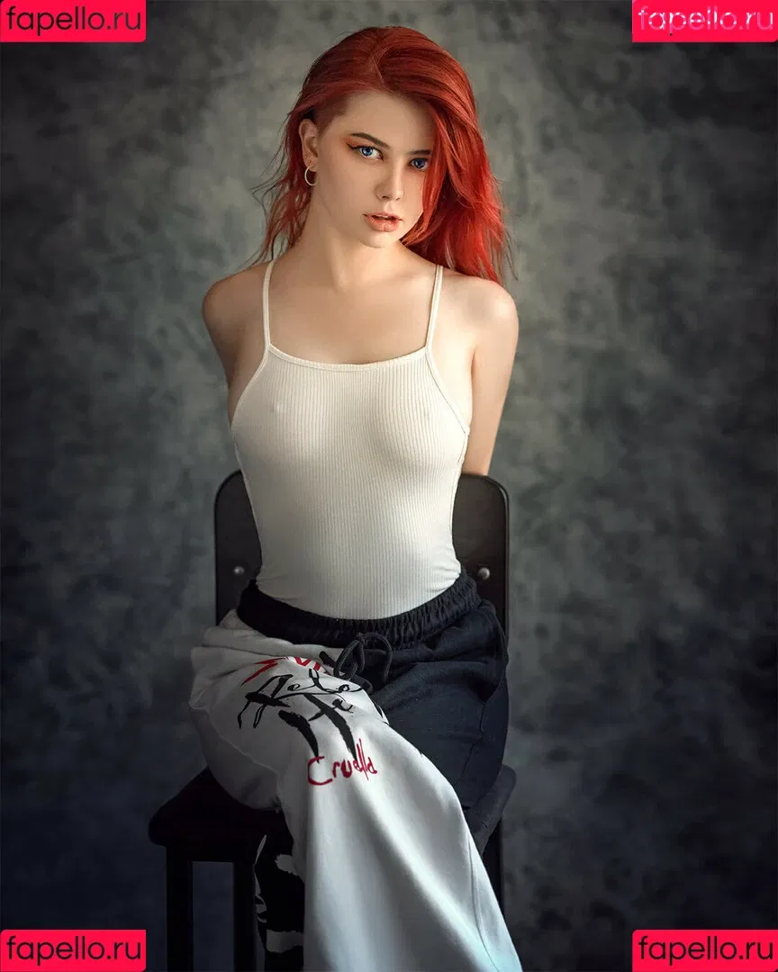Alexandra Bessonova / Sishka14 / sishka Onlyfans Photo Gallery 