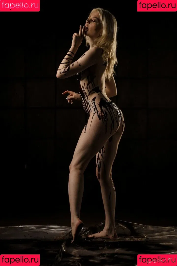 Alexandra Bessonova / Sishka14 / sishka Onlyfans Photo Gallery 