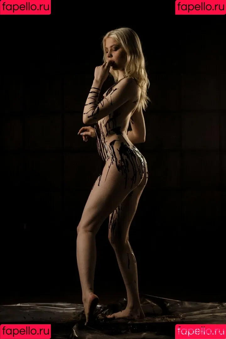 Alexandra Bessonova / Sishka14 / sishka Onlyfans Photo Gallery 