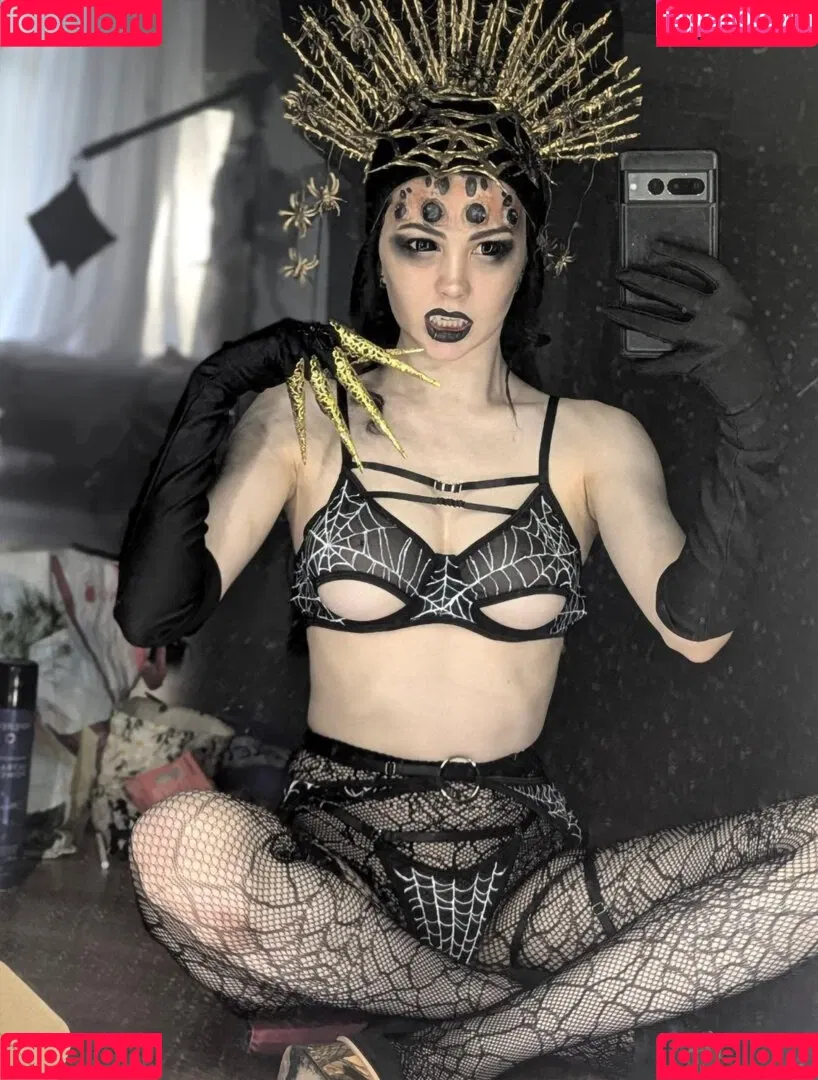 Alexandra Bessonova / Sishka14 / sishka Onlyfans Photo Gallery 