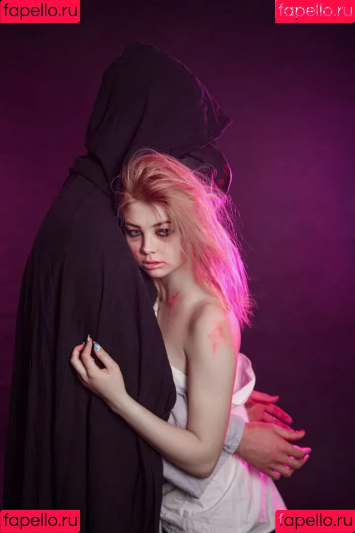 Alexandra Bessonova / Sishka14 / sishka Onlyfans Photo Gallery 