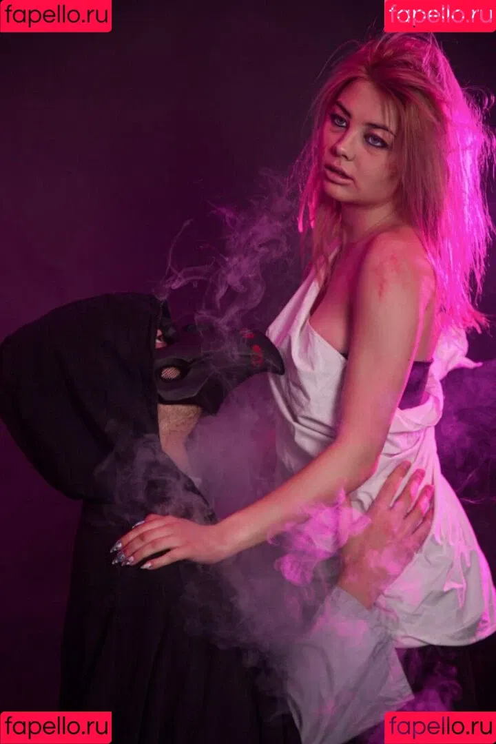 Alexandra Bessonova / Sishka14 / sishka Onlyfans Photo Gallery 