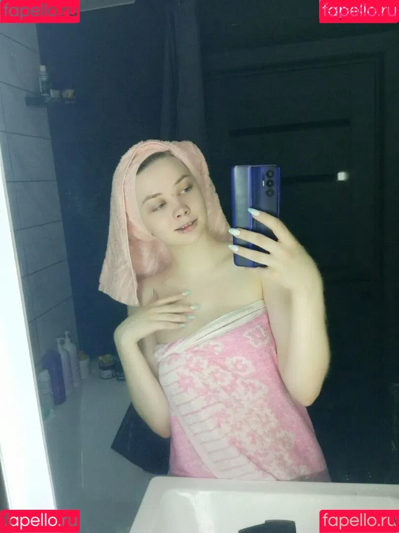 Alexandra Bessonova / Sishka14 / sishka Onlyfans Photo Gallery 