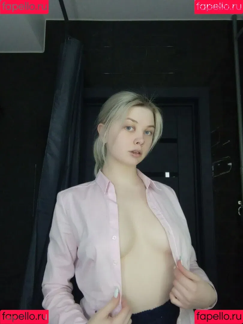 Alexandra Bessonova / Sishka14 / sishka Onlyfans Photo Gallery 
