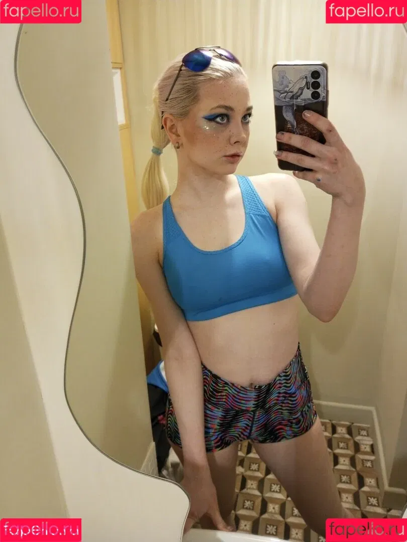Alexandra Bessonova / Sishka14 / sishka Onlyfans Photo Gallery 