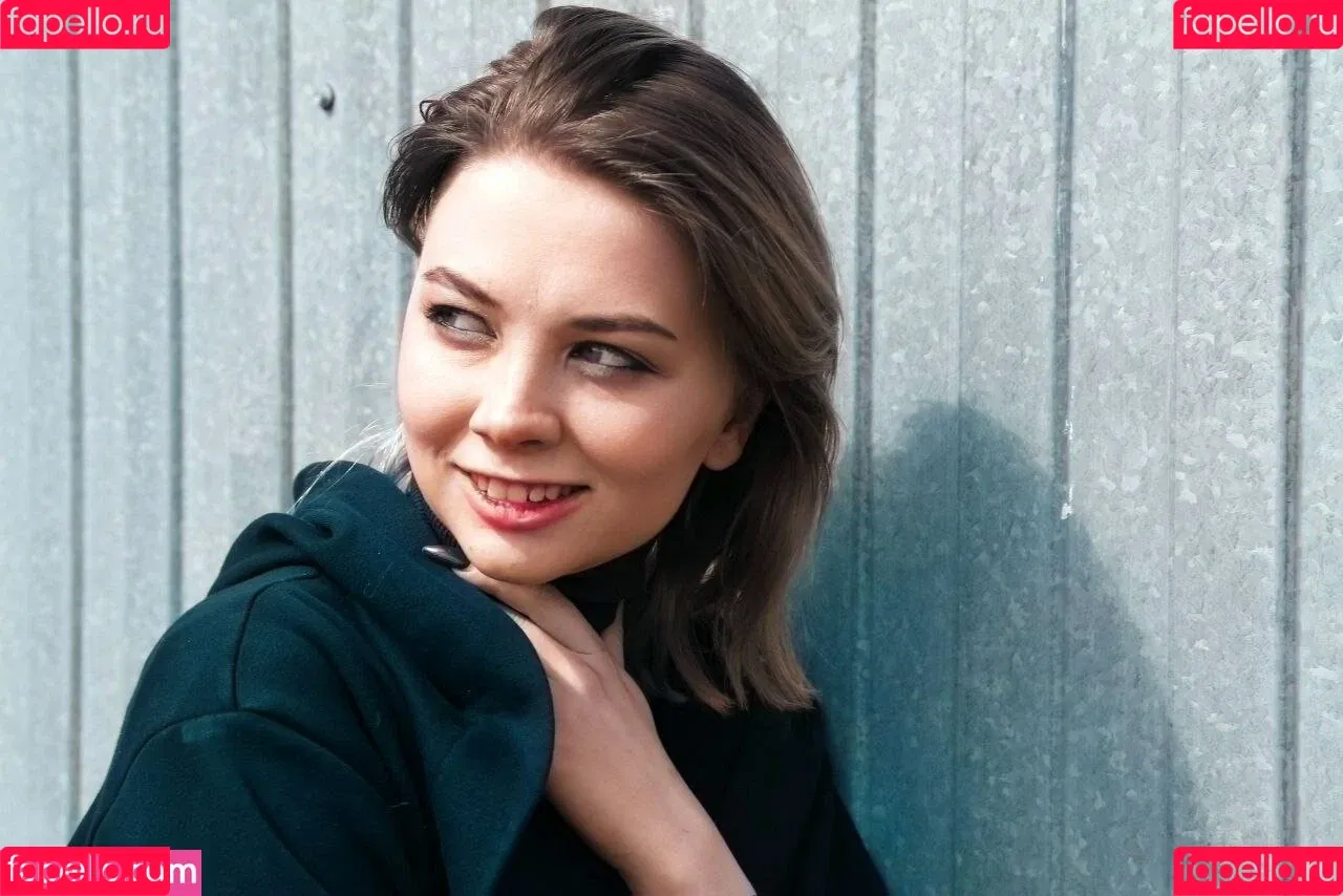 Alexandra Bessonova / Sishka14 / sishka Onlyfans Photo Gallery 