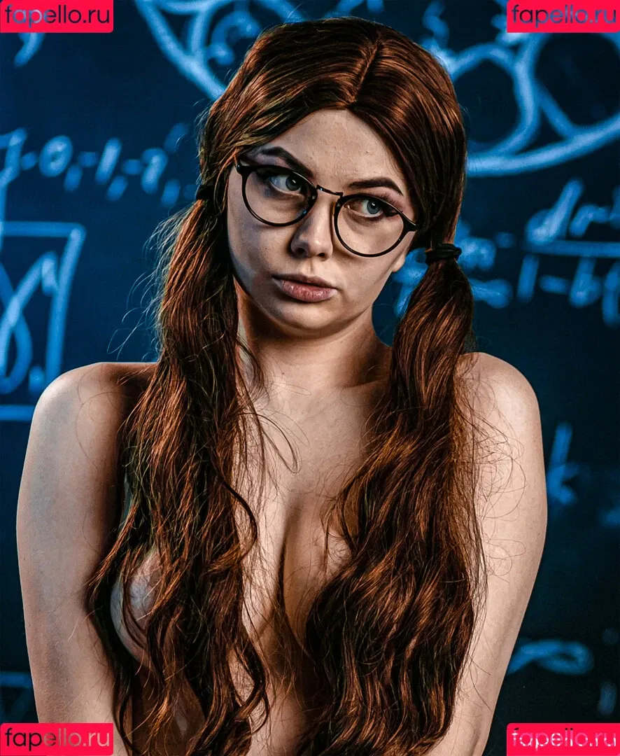 Alexandra Bessonova / Sishka14 / sishka Onlyfans Photo Gallery 