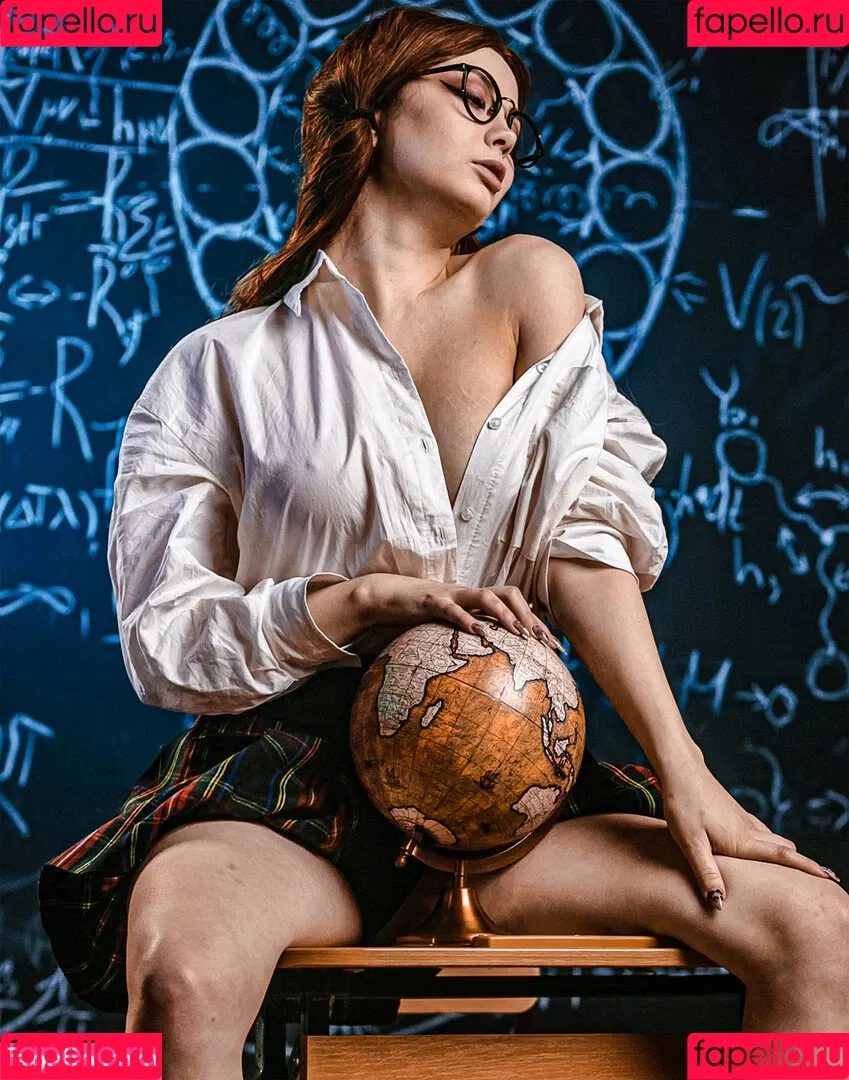 Alexandra Bessonova / Sishka14 / sishka Onlyfans Photo Gallery 