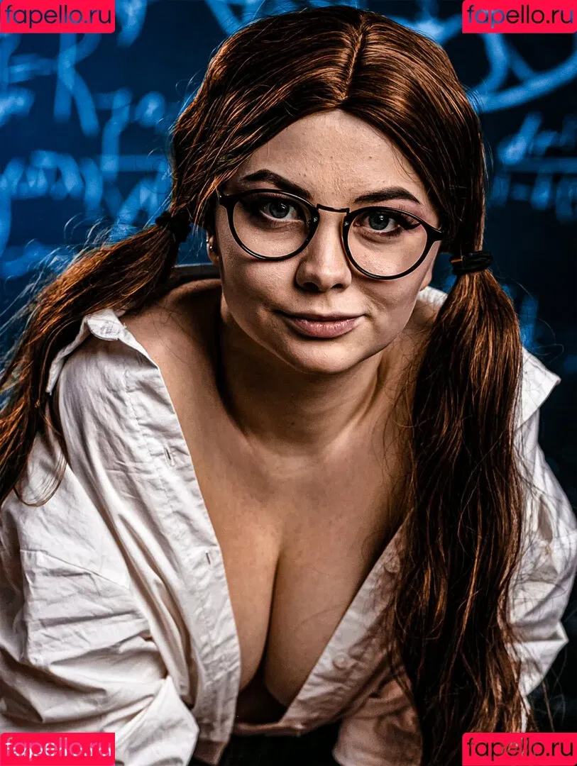 Alexandra Bessonova / Sishka14 / sishka Onlyfans Photo Gallery 