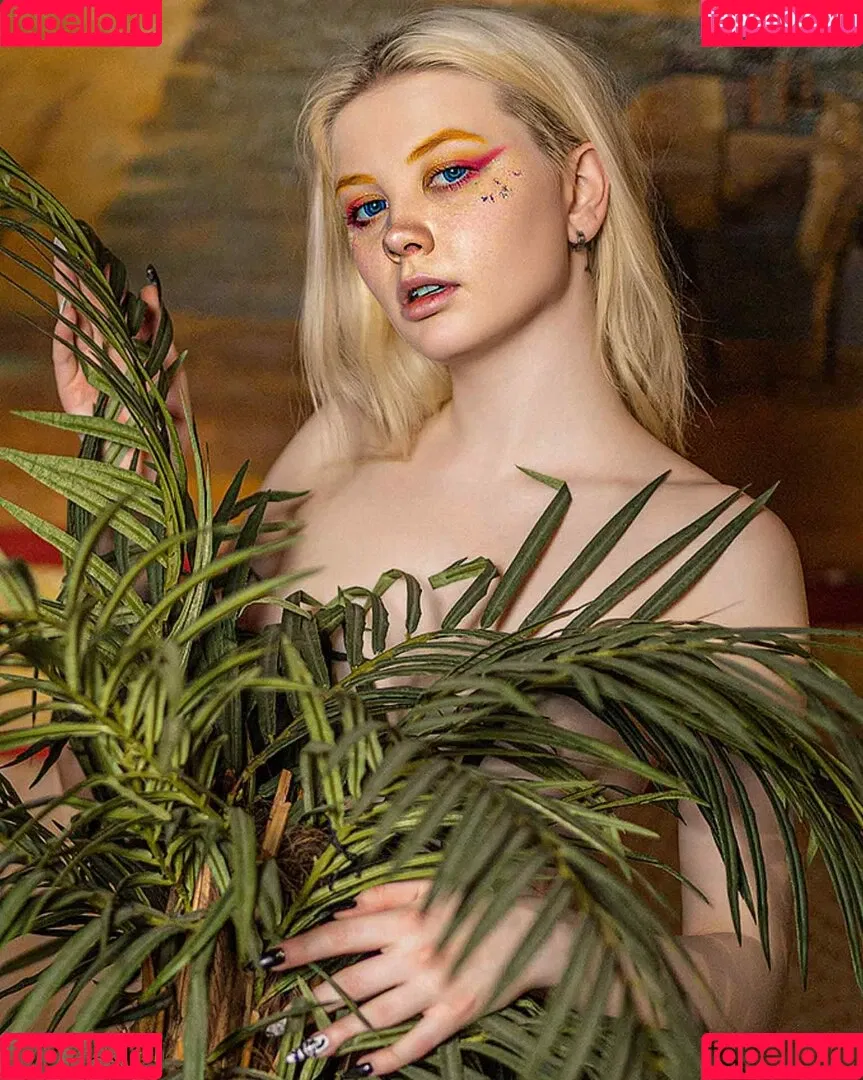 Alexandra Bessonova / Sishka14 / sishka Onlyfans Photo Gallery 
