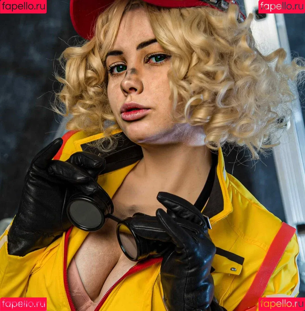 Alexandra Bessonova / Sishka14 / sishka Onlyfans Photo Gallery 