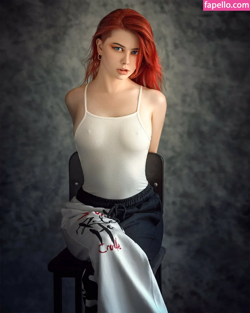 Alexandra Bessonova / Sishka14 / sishka Onlyfans Photo Gallery 