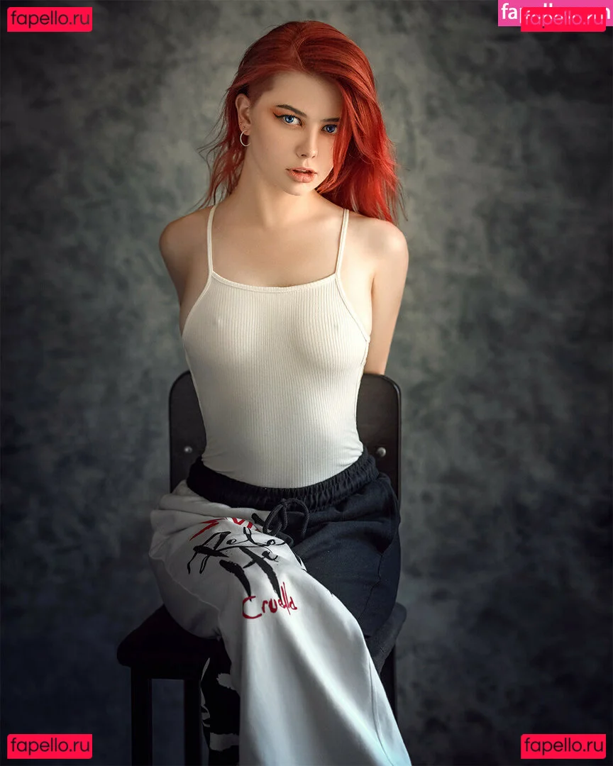 Alexandra Bessonova / Sishka14 / sishka Onlyfans Photo Gallery 