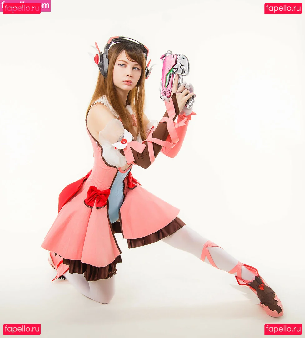 Alexandra Bessonova / Sishka14 / sishka Onlyfans Photo Gallery 